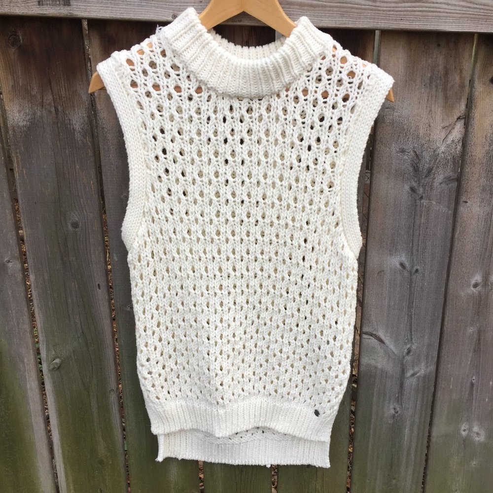 Roxy white knit sleeveless top - size S